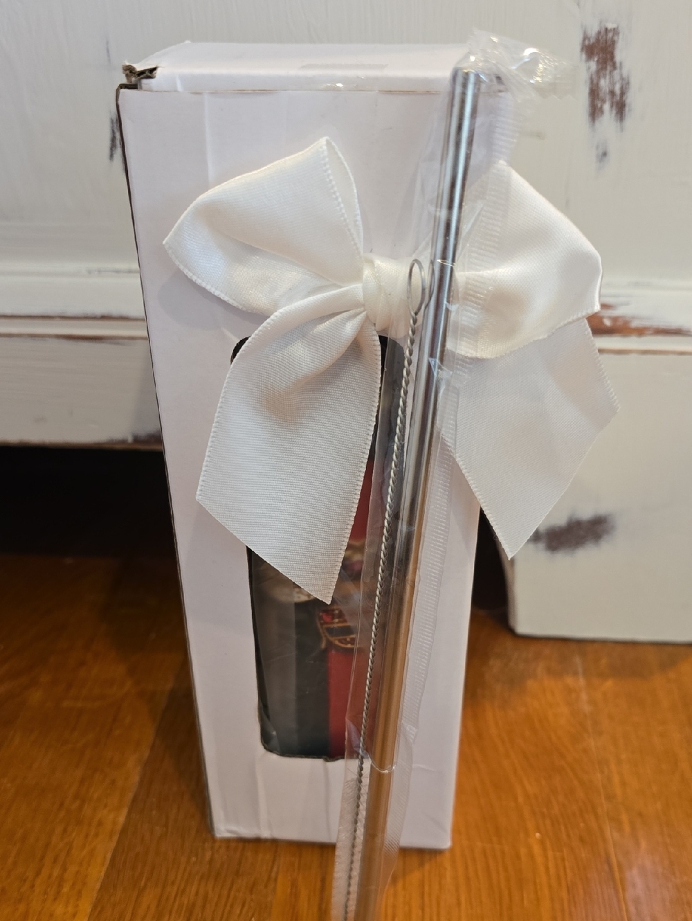 NIB Insulated 20 Oz Tumbler With Metal Straw And Cleaning Brush - Picture 3 of 5